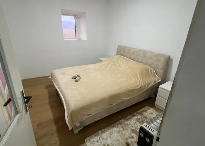 Skadar Stone House *